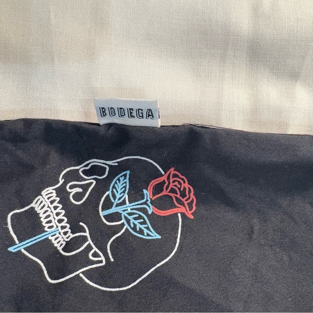 Corner Store Bodega Skull & Rose Button Up Shirt Mens Small Streetwear - Picture 7 of 8